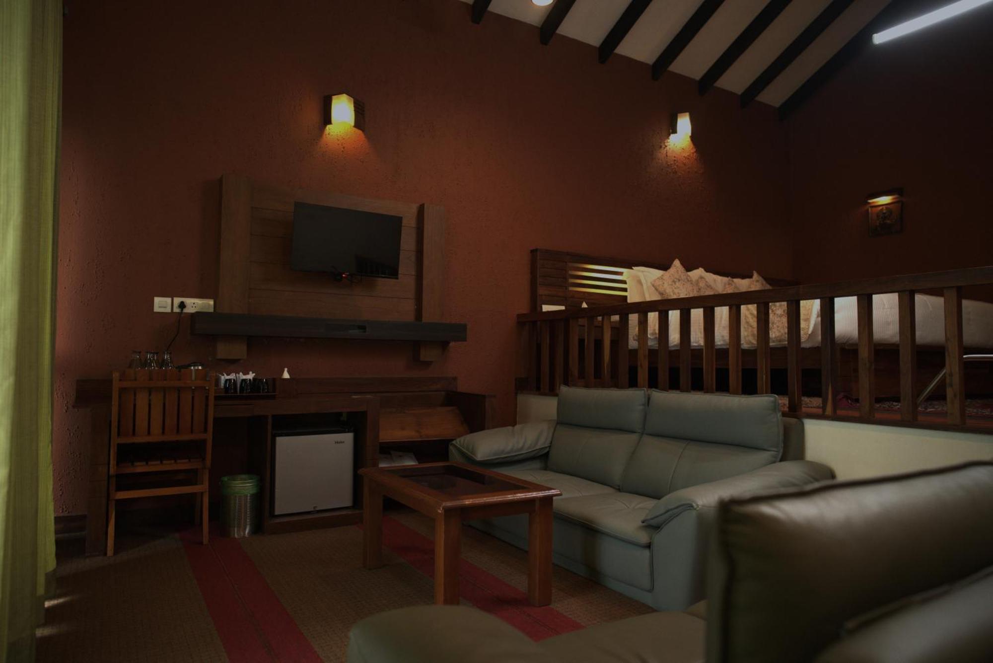 Wayanad Silverwoods Forest Resort & Spa Padinjarathara Exterior photo